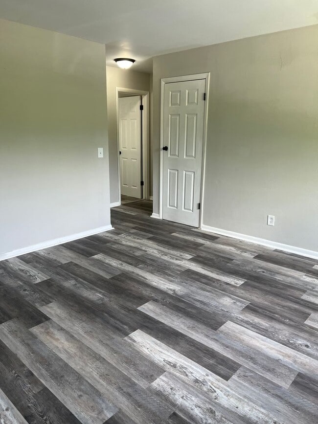 Photo - 1844 Hickorydale Dr Apartment