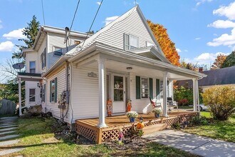 Building Photo - 21 Elliott St