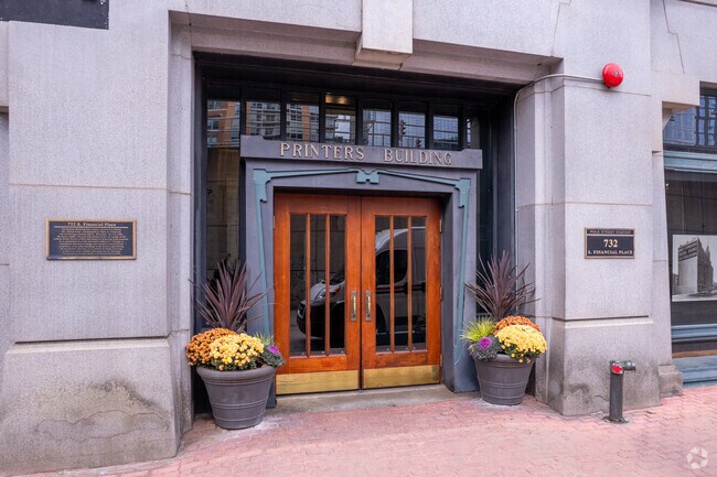 Entrance - Polk Street Station
