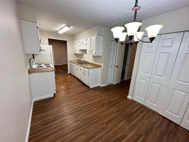 Primary Photo - 9149 Cedarpark Ln NW