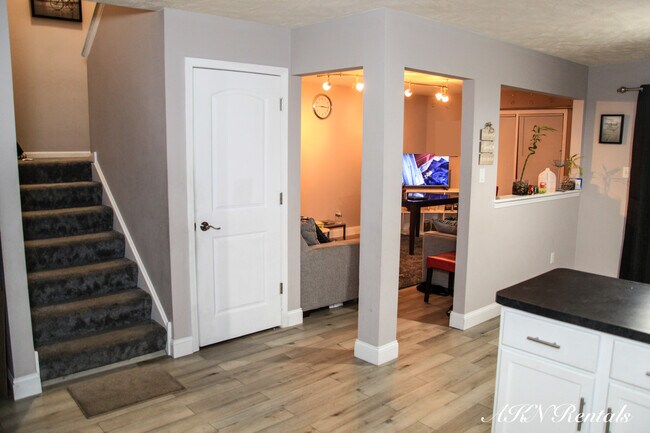 Building Photo - 1519 Girard Ave