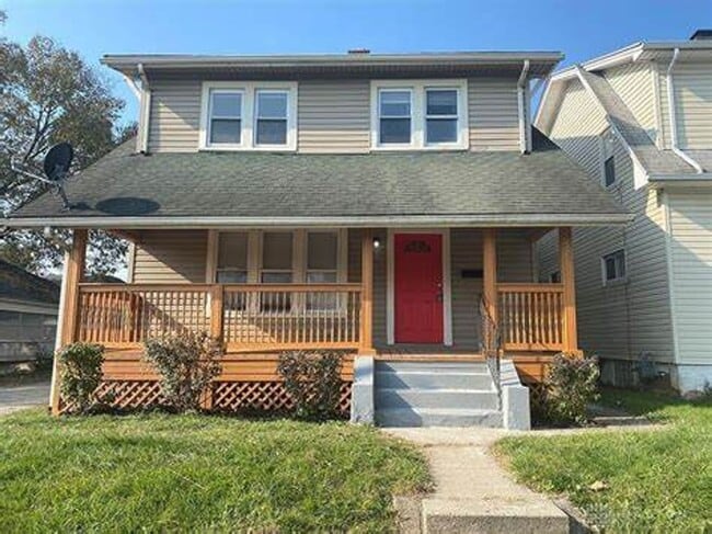 Spacious 3-Bedroom, 1 Bathroom Home Located in Dayton! - Spacious 3-Bedroom, 1 Bathroom Home Located in Dayton!