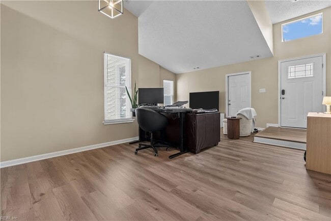 Building Photo - 3852 Danville Ct