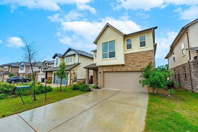 Building Photo - 432 Arrowhead Vine St