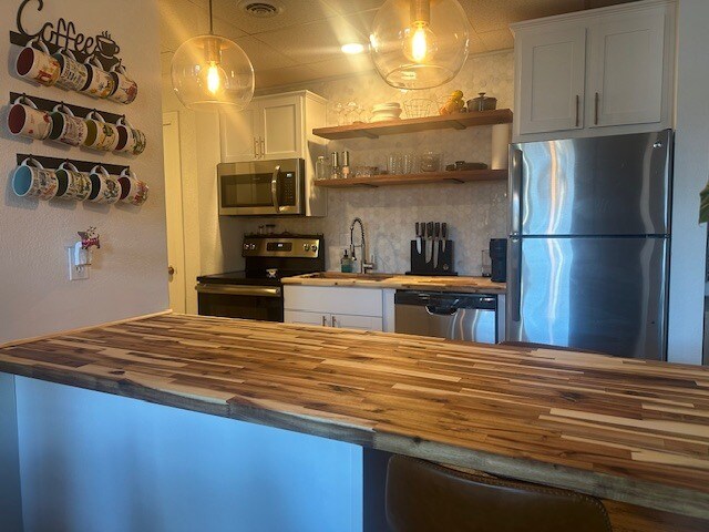 Foto del edificio - 609 Central St