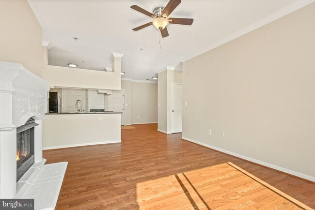 Building Photo - 12909 Centre Park Cir