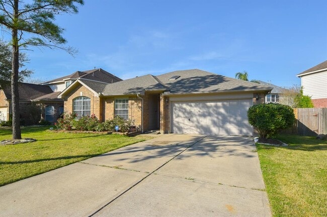 Building Photo - 14814 Cantor Cir