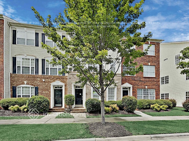 Building Photo - 9630 Kings Parade Blvd