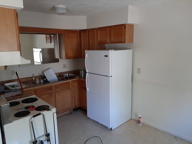 Cocina - 720 King Ave