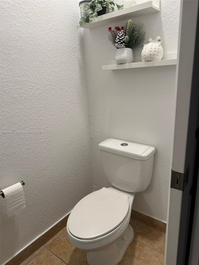 Foto del edificio - 10800 NW 88th Terrace