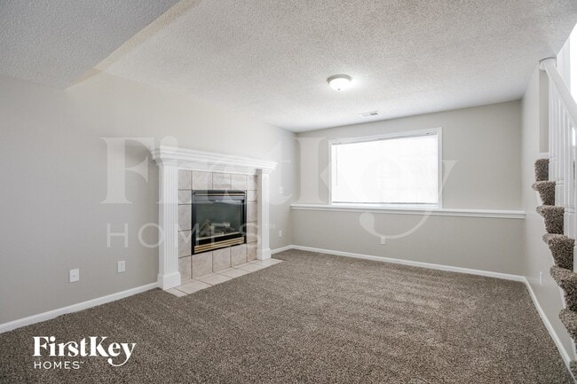 Building Photo - 16411 Slater Ave