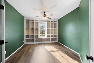 Building Photo - 4409 Woodstock Dr