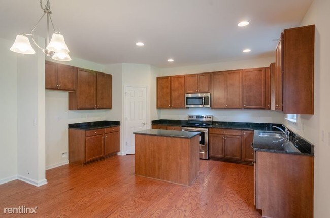 Building Photo - 4 br, 2.5 bath House - 20 Henbit Way