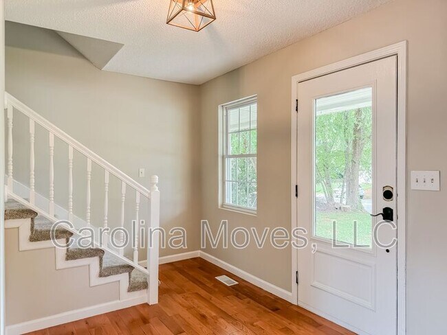 Building Photo - 205 Winterthur Dr