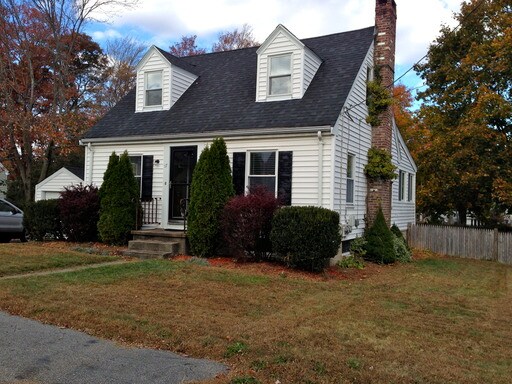 Primary Photo - 17 Hills St