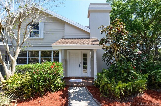 Building Photo - 3662 SW Sunset Trace Cir