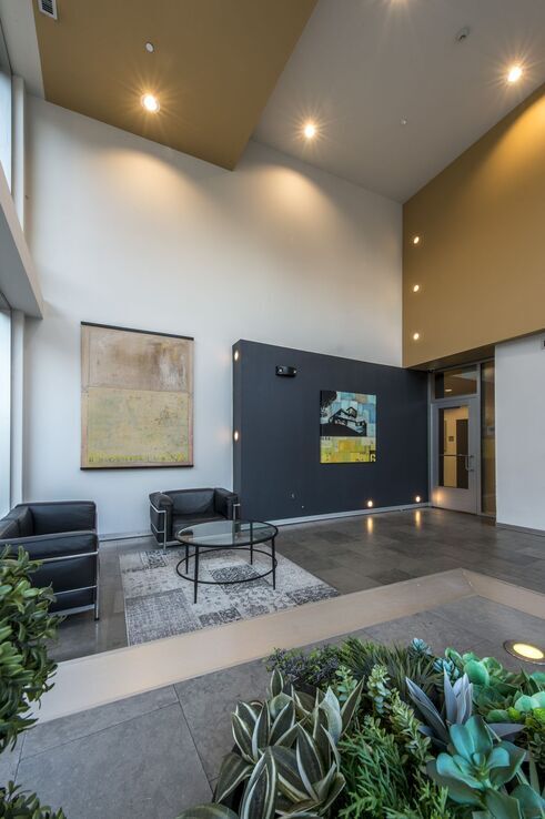 Foto del edificio - 394 Harrison Ave