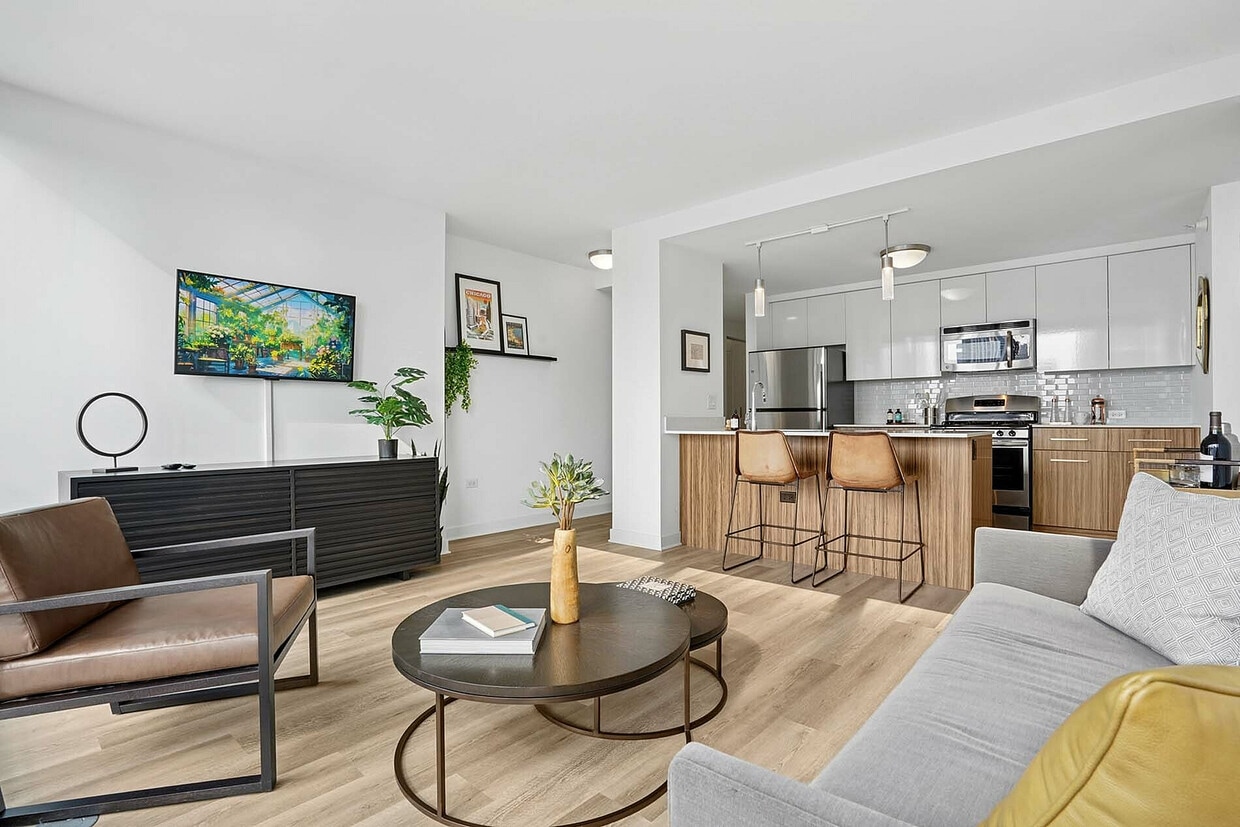 Wolf Point West Living/ Dining - Wolf Point West