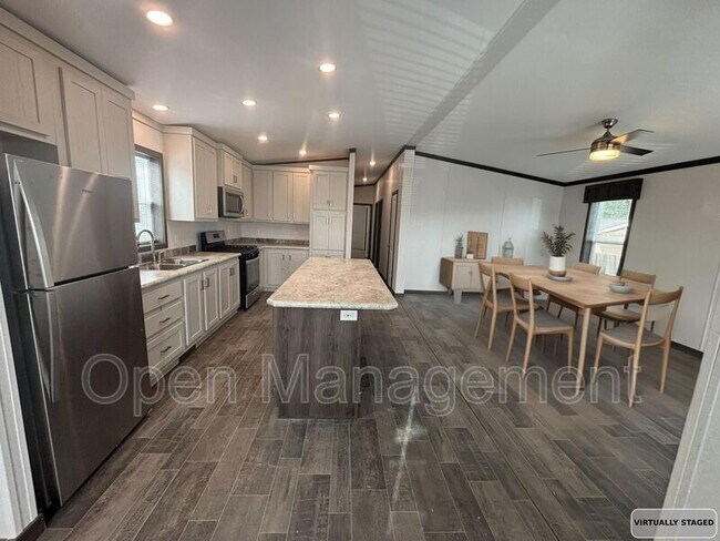 Foto del edificio - 725 S 12th St