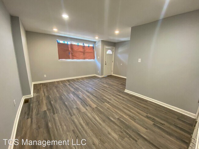 Foto del edificio - 3 br, 1 bath House - 4812 Parrish Street