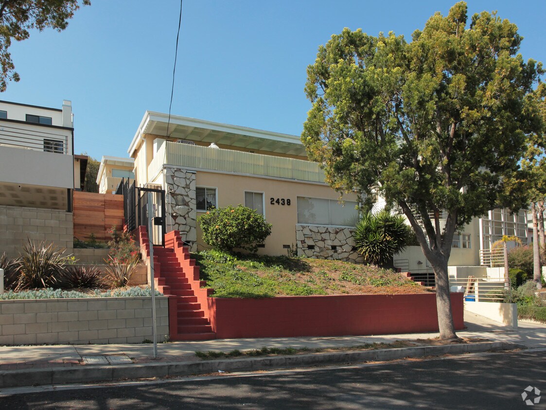 Foto del edificio - 2438 7th St