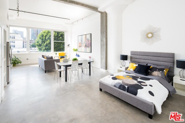 Foto del edificio - 732 S Los Angeles St