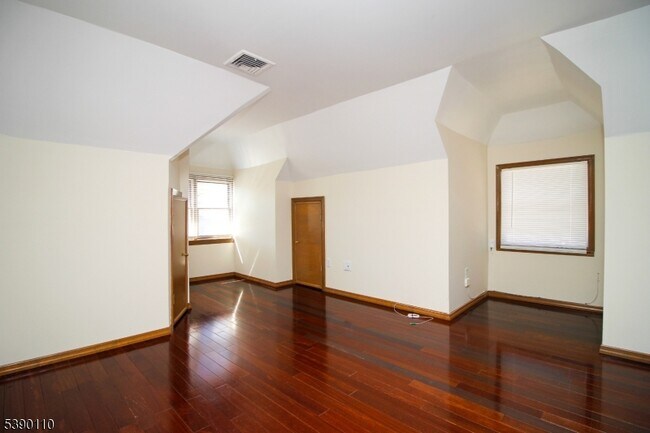 Foto del edificio - 172 S Morris St