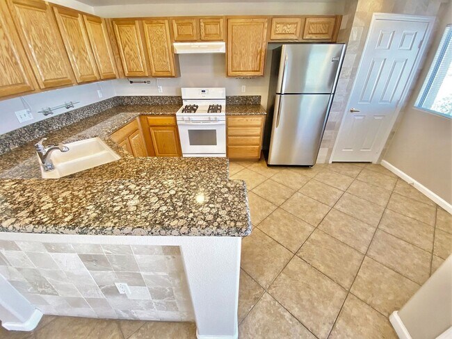 Foto del edificio - Gorgeous Summerlin 2 Bedroom, 2 Bathroom C...
