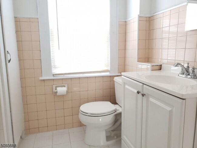 Foto del edificio - 172 Summit Ave