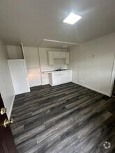 Building Photo - 2223 N Water St Ext