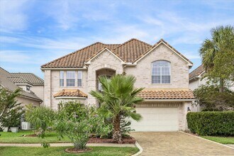 Building Photo - 18910 Villa Bergamo Ln