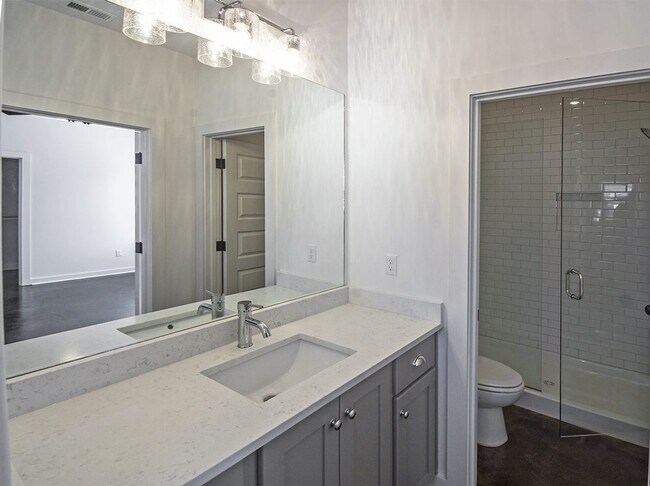 Building Photo - 4 bed, 2 baths near U of M  built 2020  ca...