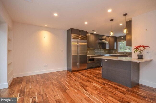 Building Photo - 9213 Weant Dr