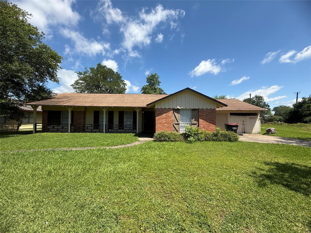 Primary Photo - 207 Timber Ln