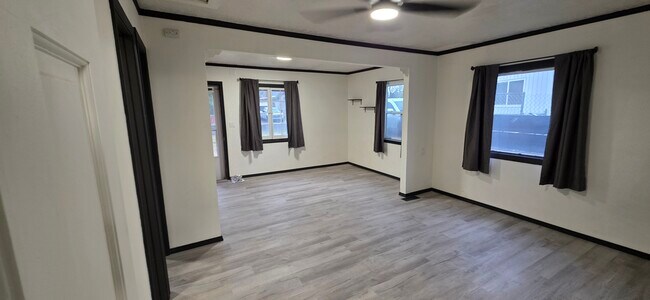 Foto del edificio - 221 Elm St