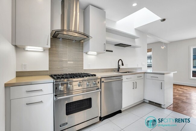 Building Photo - Outer Sunset: Remodeled Single-Family Home...