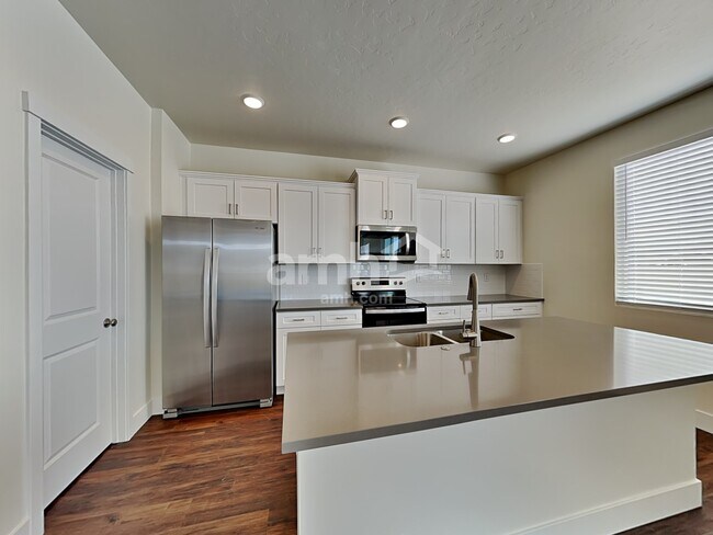 Foto del edificio - 965 N Rivermist Pl