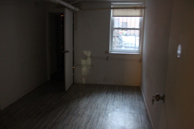 Building Photo - 570 Saint Marks Ave