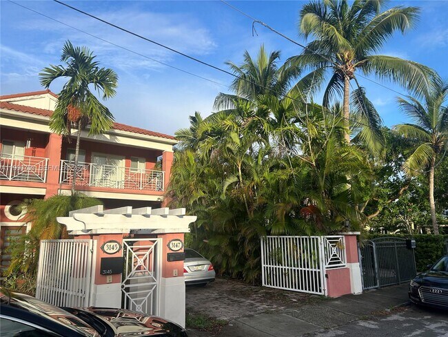 Foto del edificio - 3147 New York St