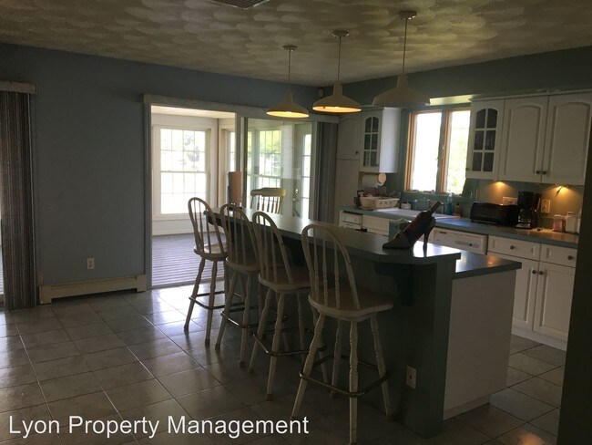 Foto del edificio - 4 br, 3 bath House - 22 Pinecrest Ln