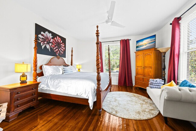 Foto del edificio - 205 SE 7th St