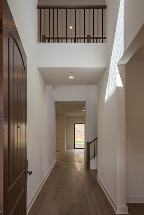 20707 Bluebird Ct, Los Angeles, CA 91324 House Rental in Los Angeles