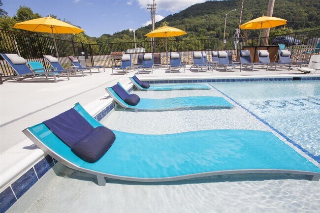 Foto del edificio - Century Bridges