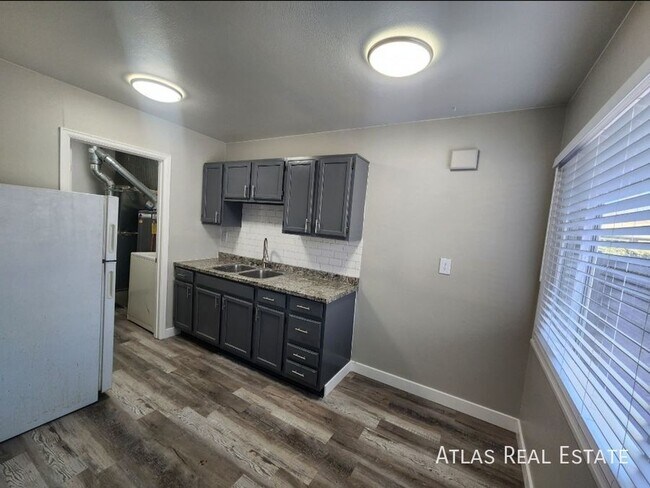 Photo - 319 May Dr Apartment