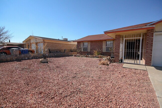 Foto del edificio - 3437 Quanah St