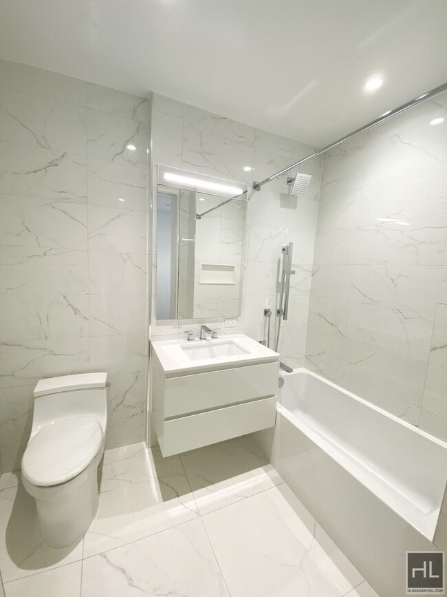 Building Photo - East 44th Street