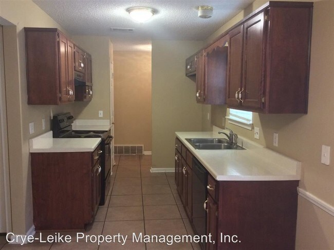 Foto del edificio - 6850 Century Oaks Dr