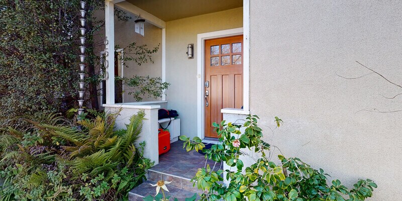 Primary Photo - 6500 W 84th St