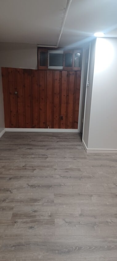 Foto del edificio - 240 N Cottage St