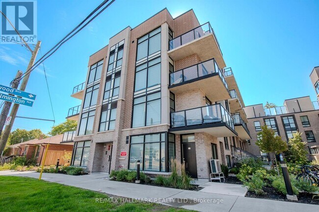Photo du bâtiment - 4TH FLOOR - 34-851 SHEPPARD AVENUE W